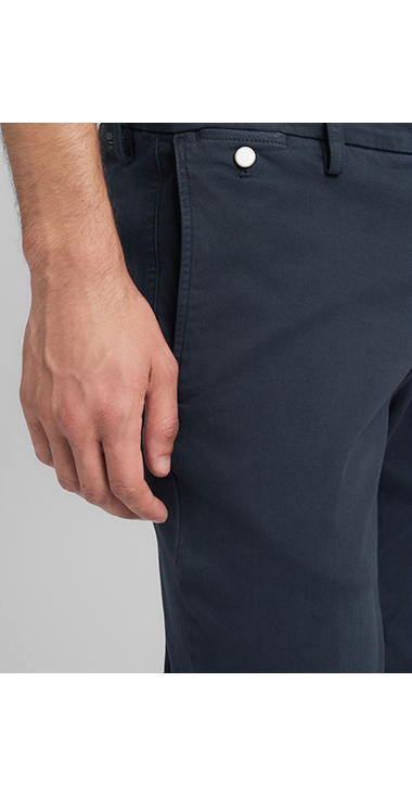 レギュラースリムBENNI Hyperflex Color スーパーストレッチチノパンツ